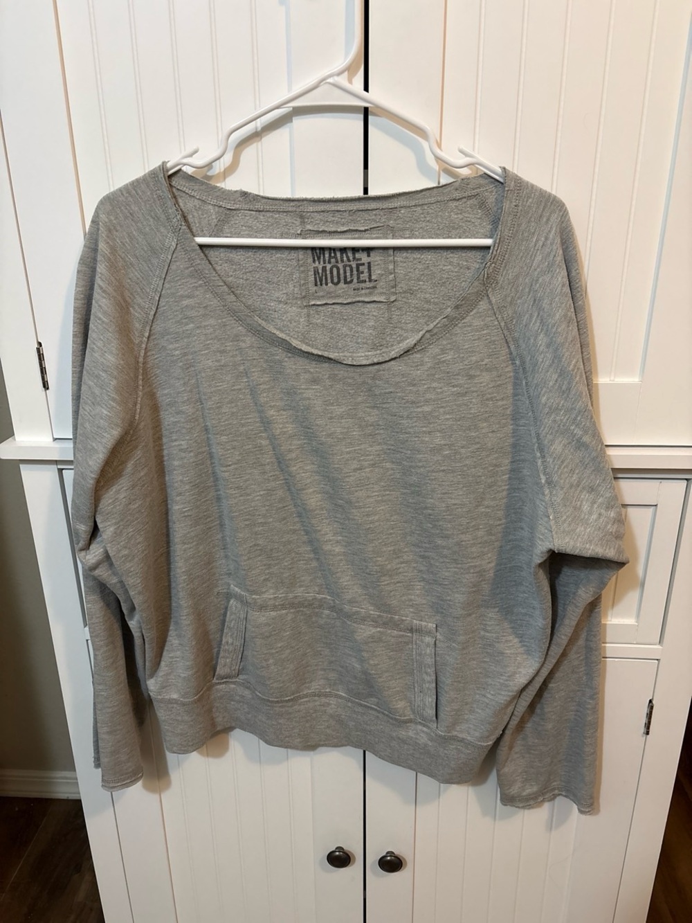 Make + Model Anthropologie Gray Oversized Pocket Sweatshirt Size Large Boho